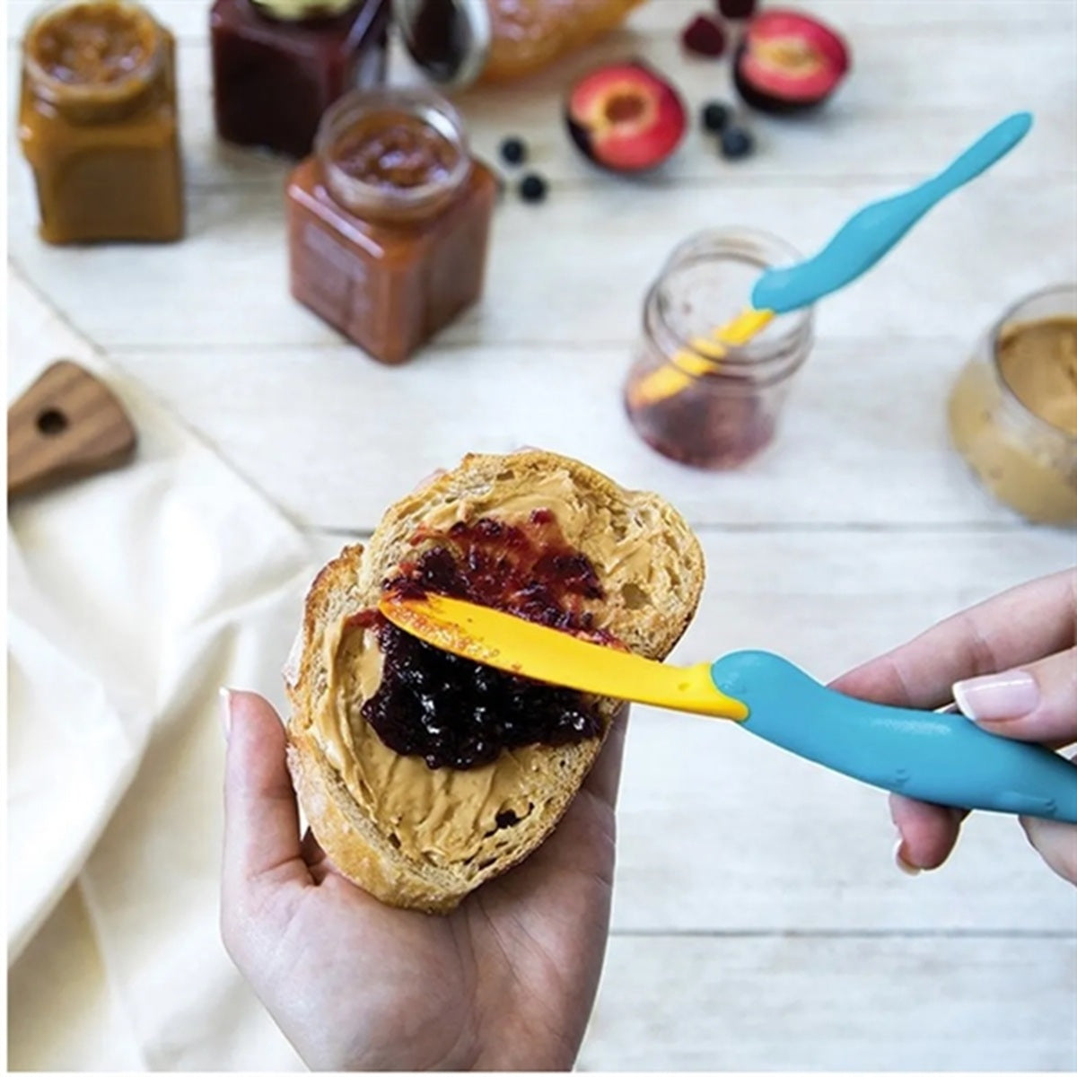 HUPSBY584 Platypus-Design Cheese Spatula Bread Butter Spreader
