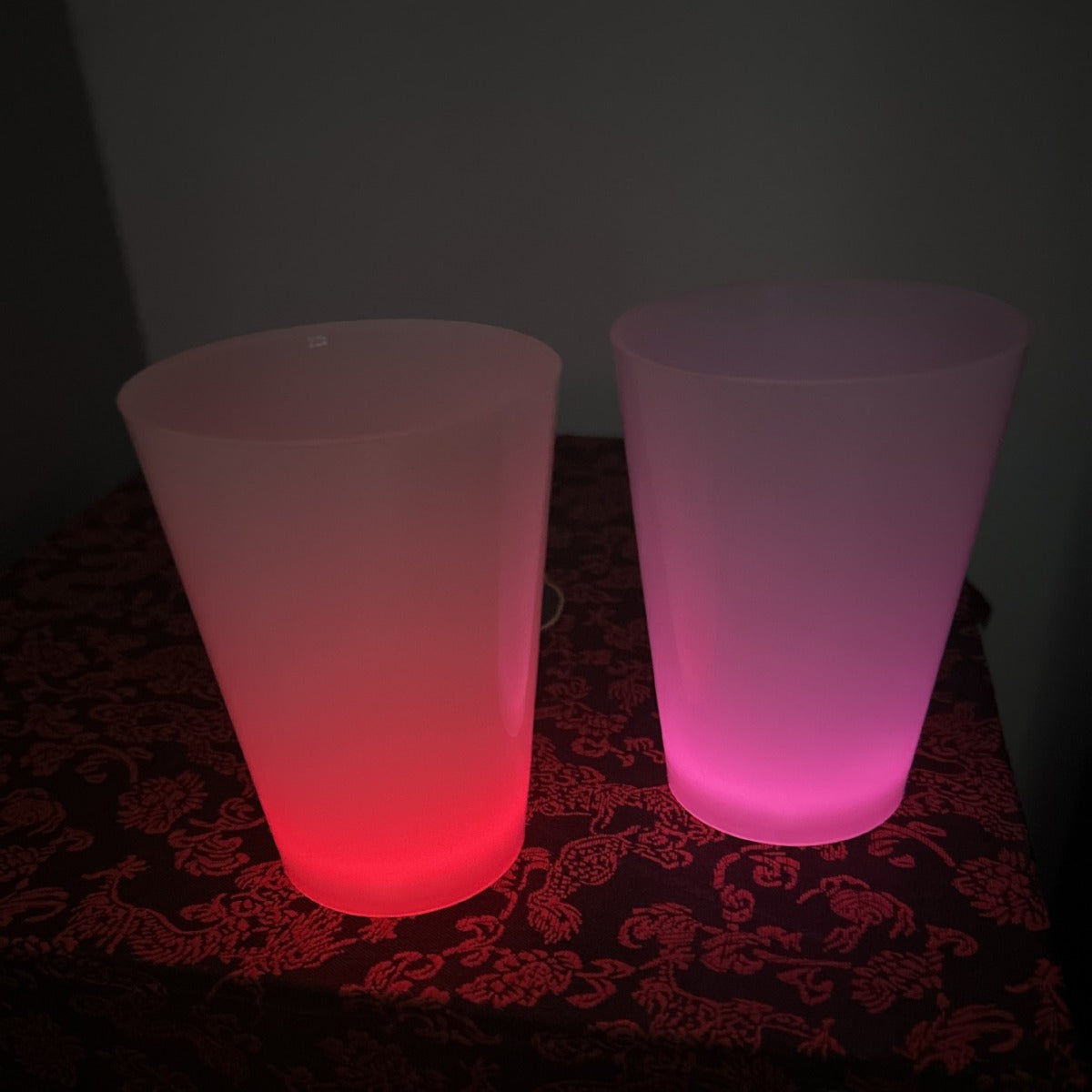 HUPSTL366 12Oz Plastic Glow In The Dark Party Cup