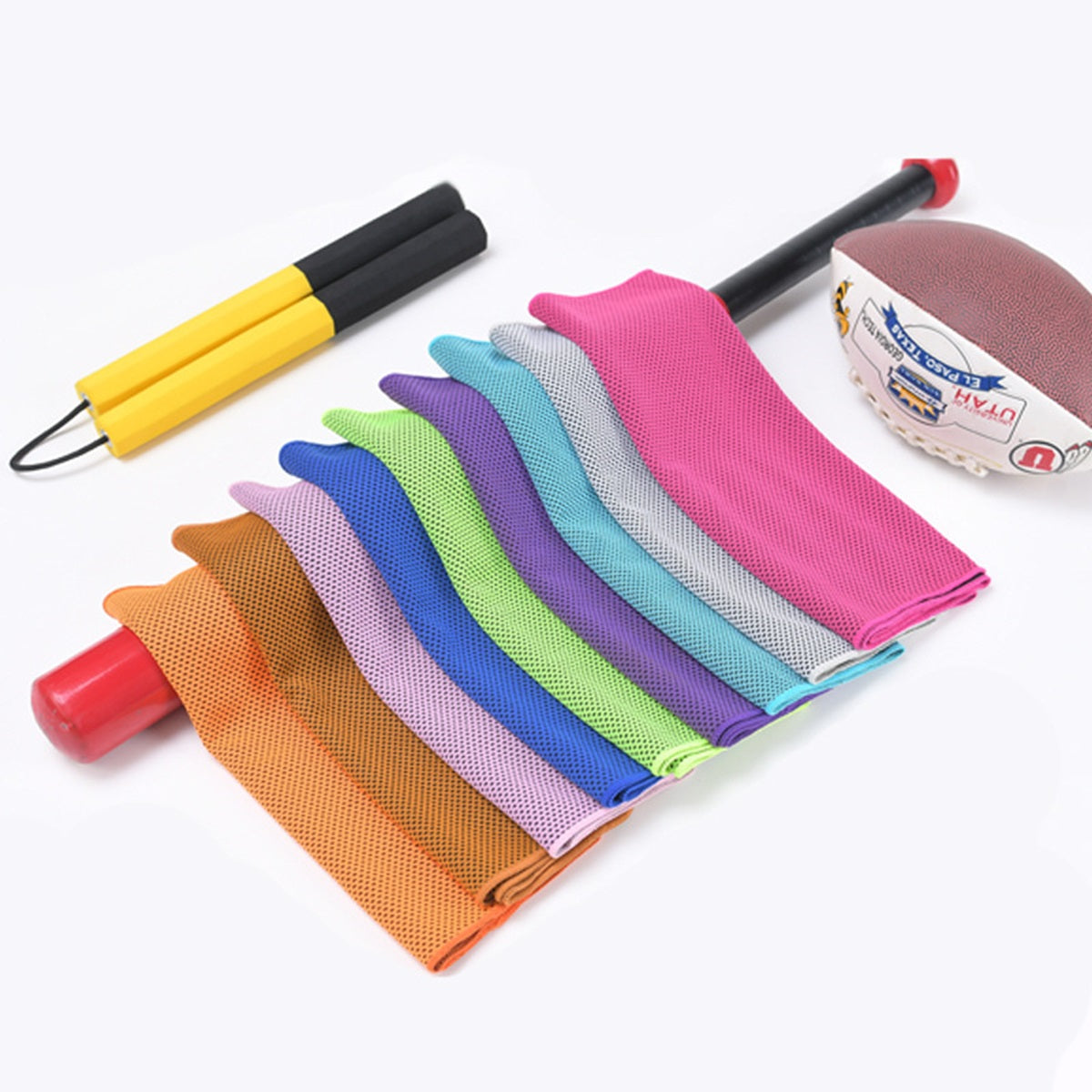 HUPSTL370 Ice Cooling Sport Towel With Carabiner