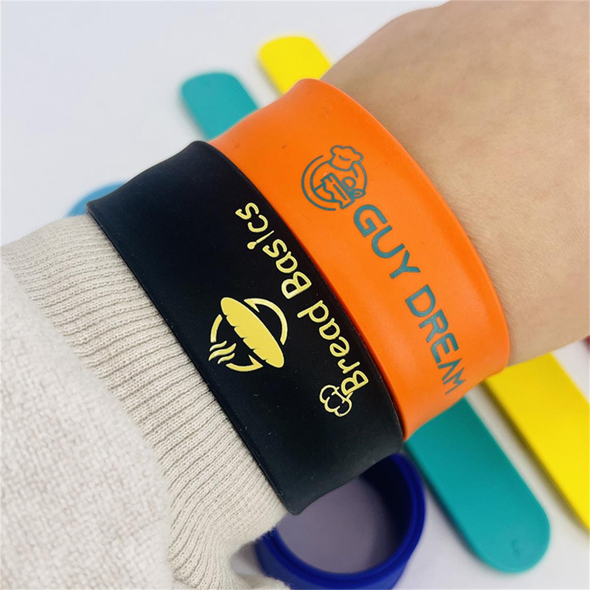 HUPSTL376 Silicone Slap Bracelet