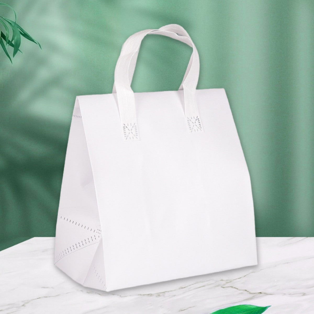 HUPSTL519 MOQ 50pcs Disposable Non-Woven Insulation Bag