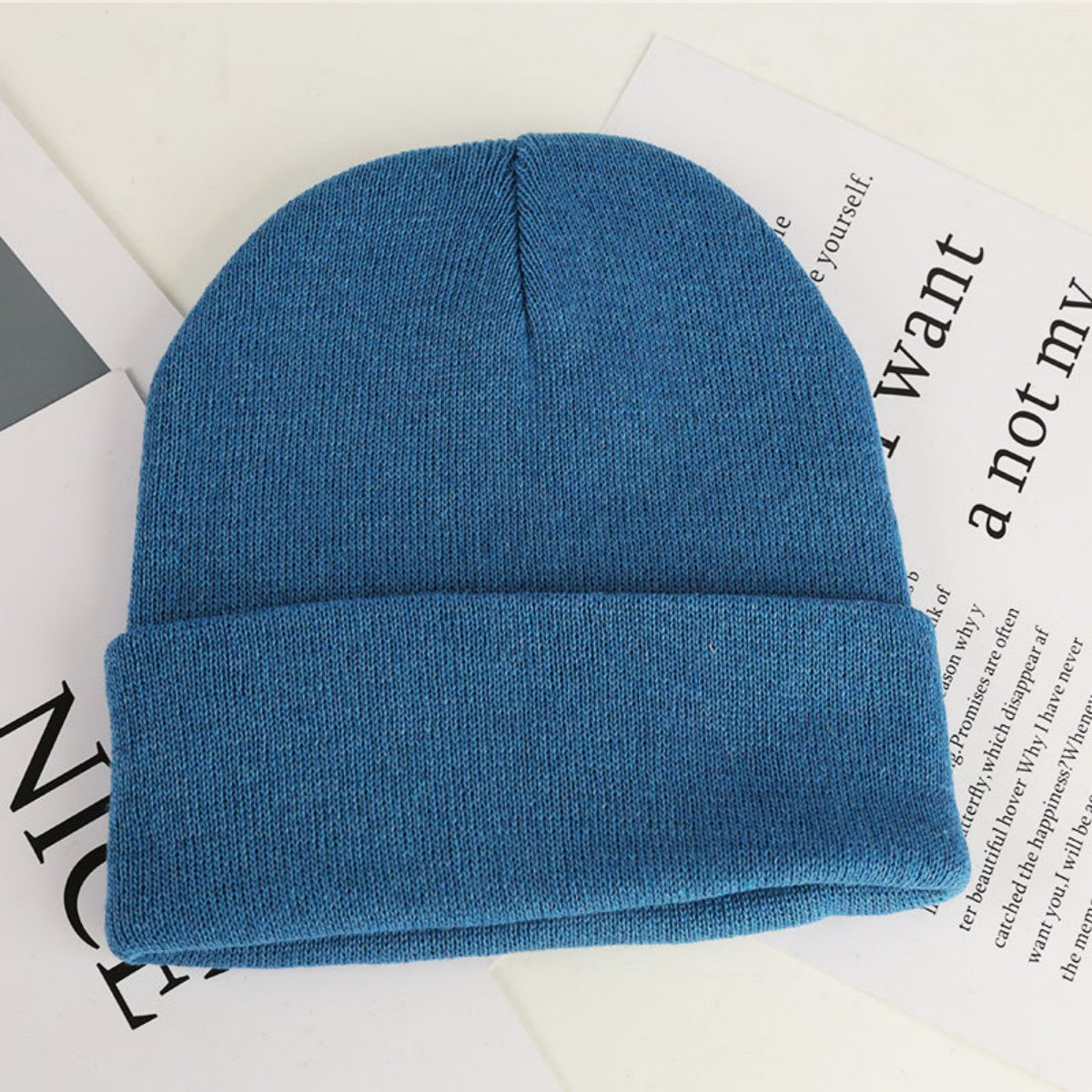 HUPSTL521 Solid Colored Knitted Hat Keeps Warm And Comfortable