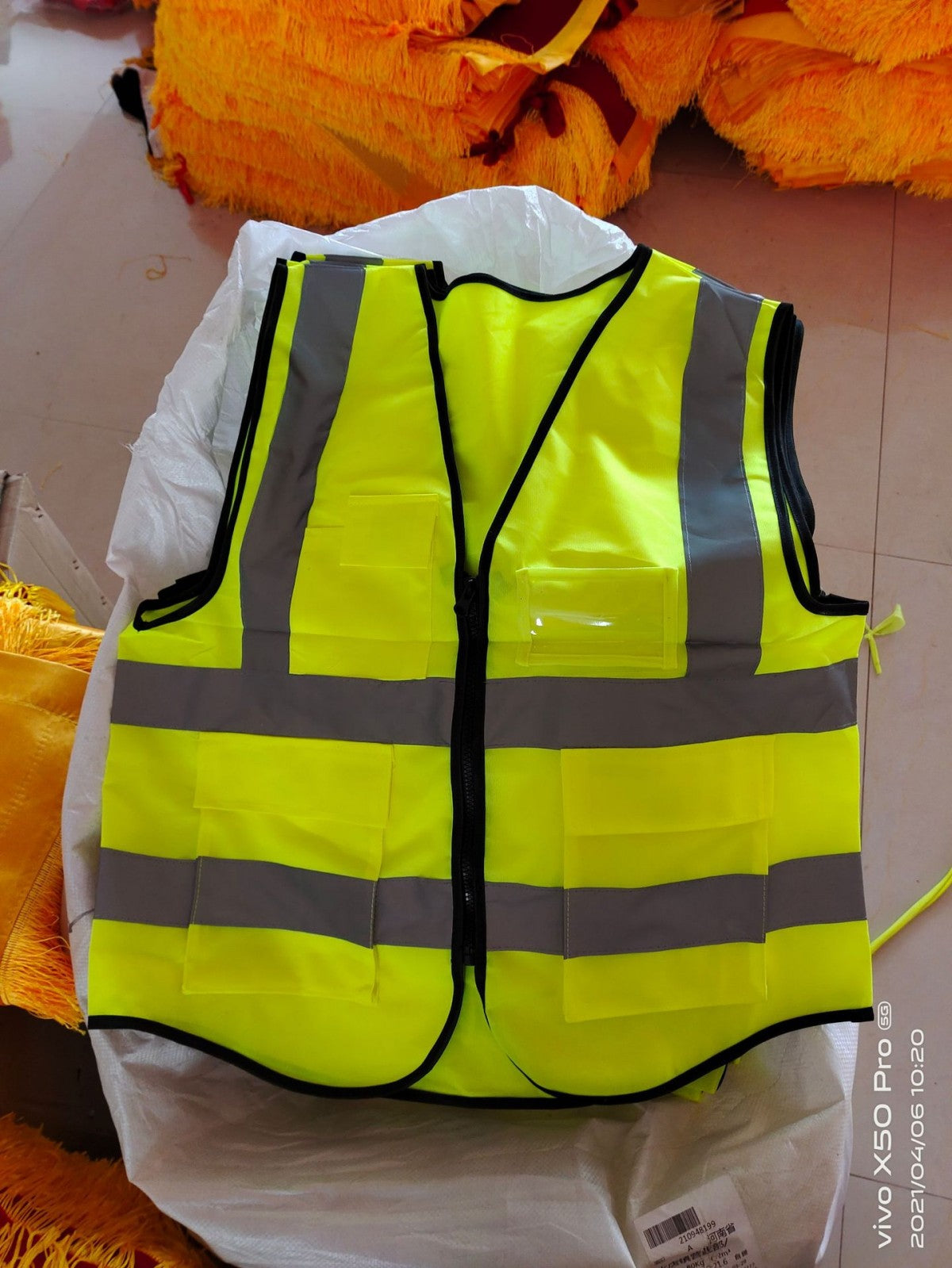 HUPSTL561Comfortable And Safe Reflective Vest For Adults