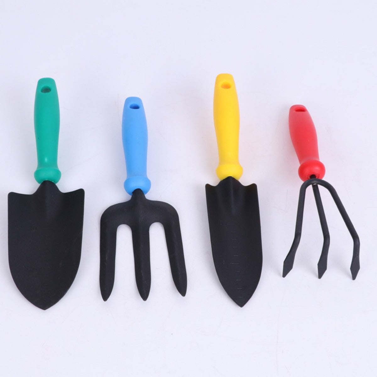 HUPSTL718 A four-piece set of gardening supplies