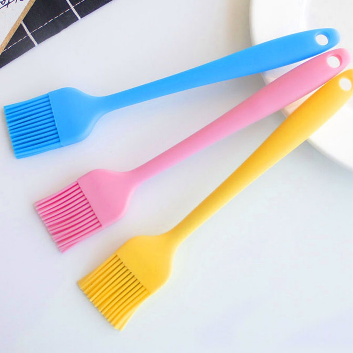 HUPSTL793 Silicone Oil Brush