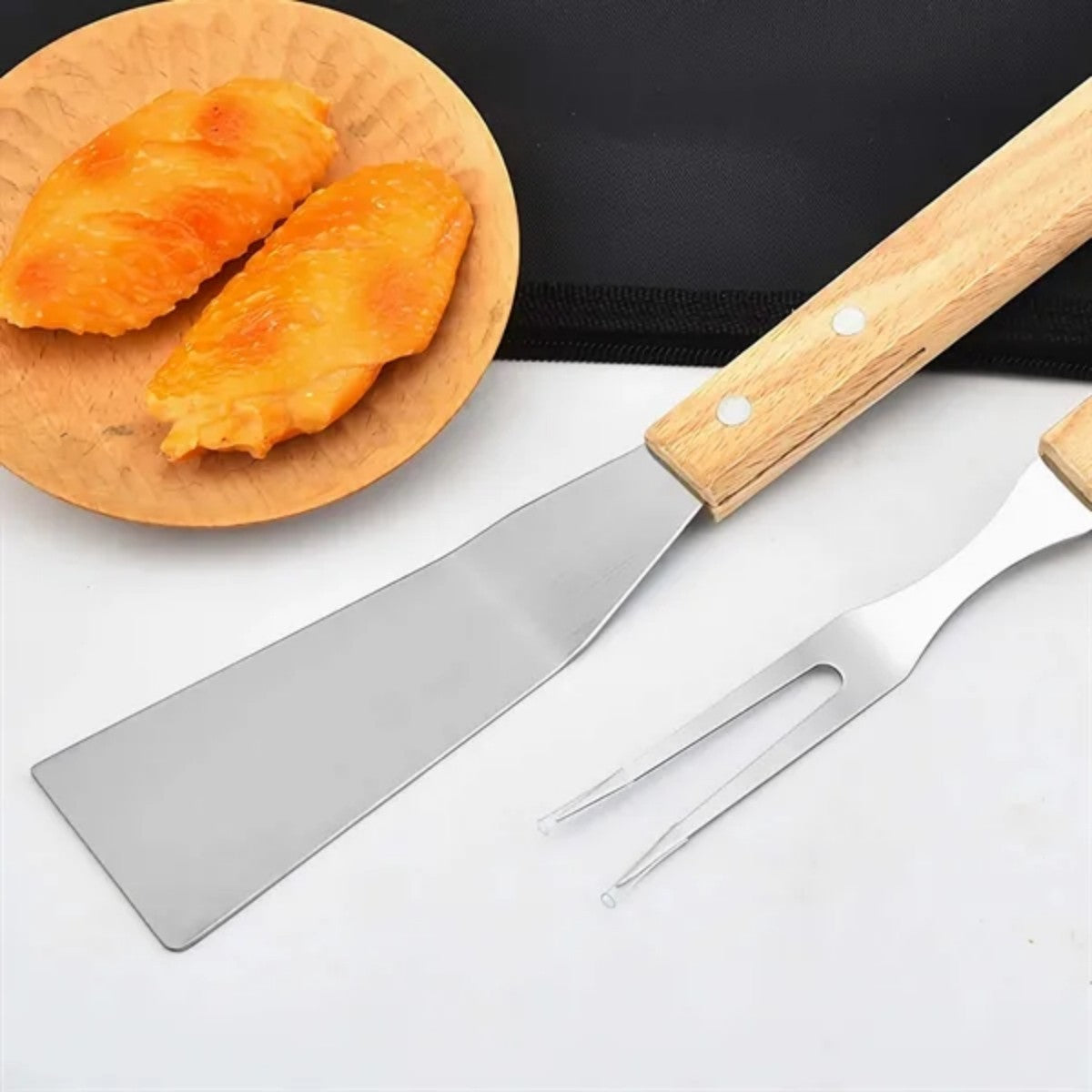 HUPSTL838 BBQ Set