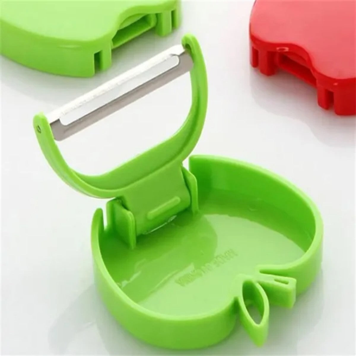HUPSTL912 Folding Apple Peeler