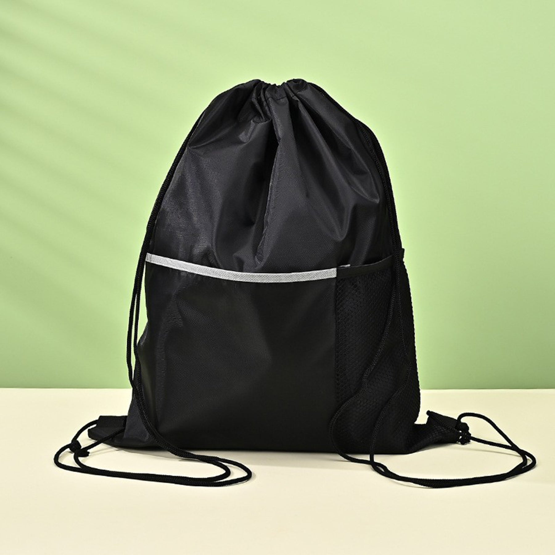 SUPSAW66 Drawstring Sports Bag With Front Pocket