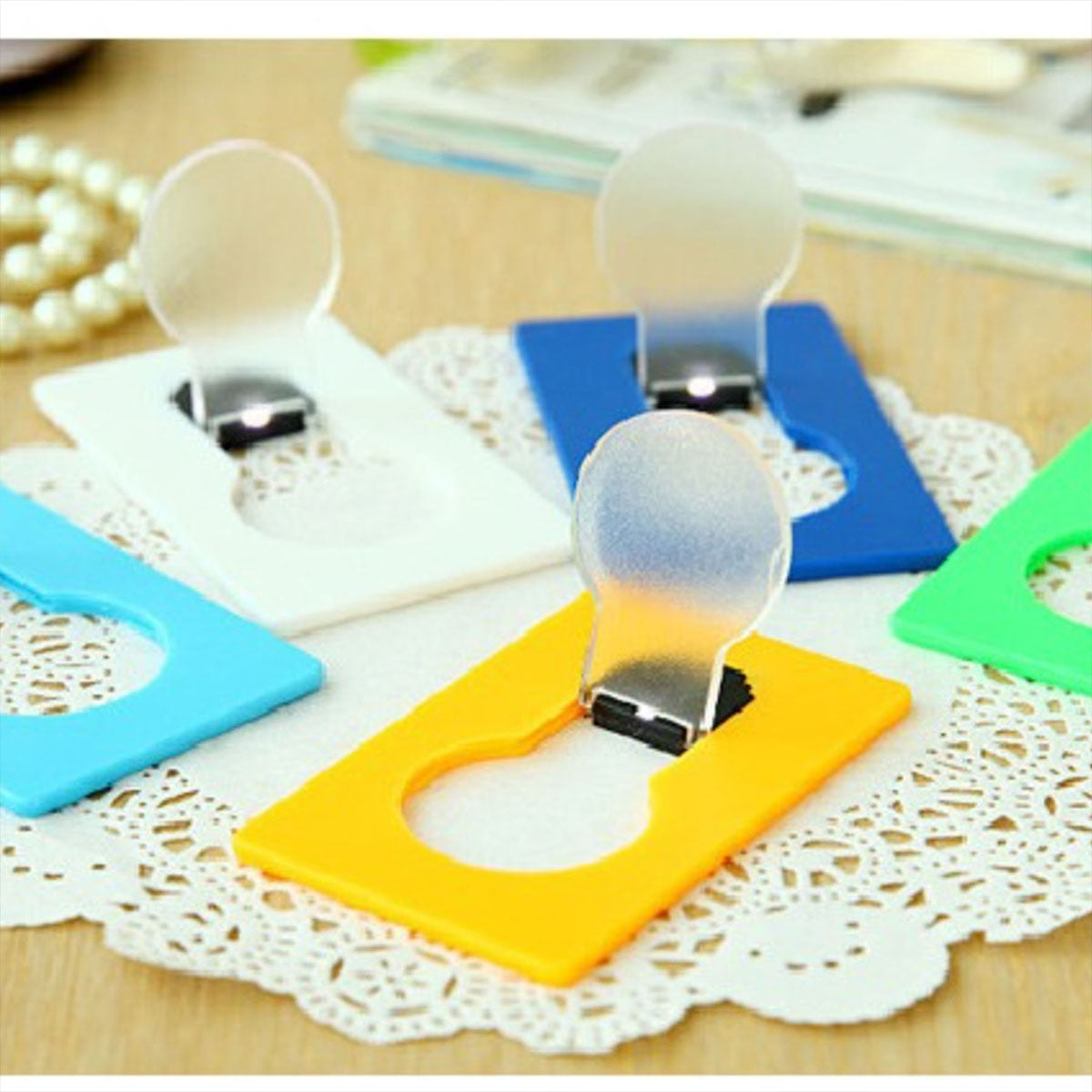 SUPSRC04 Foldable Credit Card Size LED Lamp