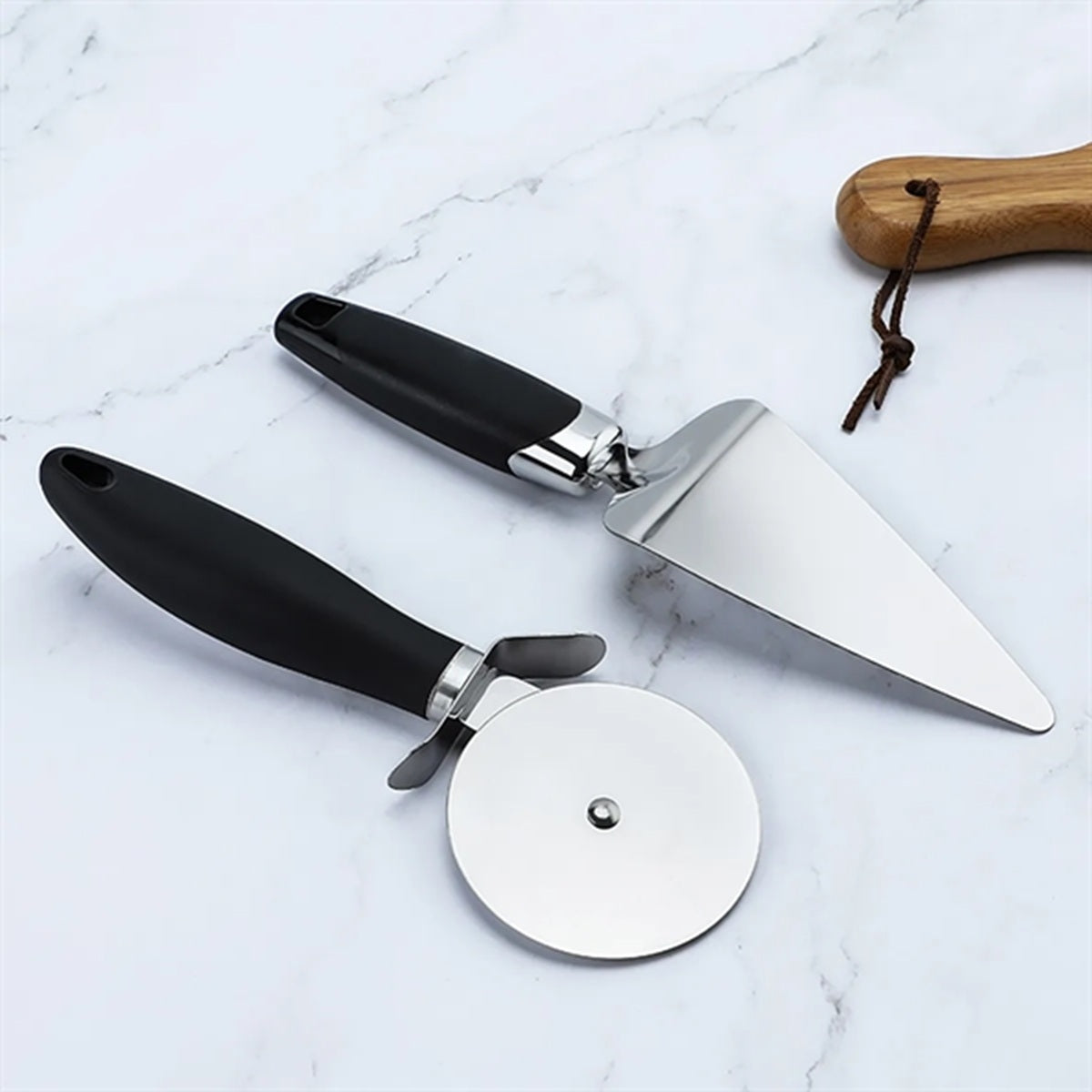 HUPSBY709 Pizza Cutter And Server Set