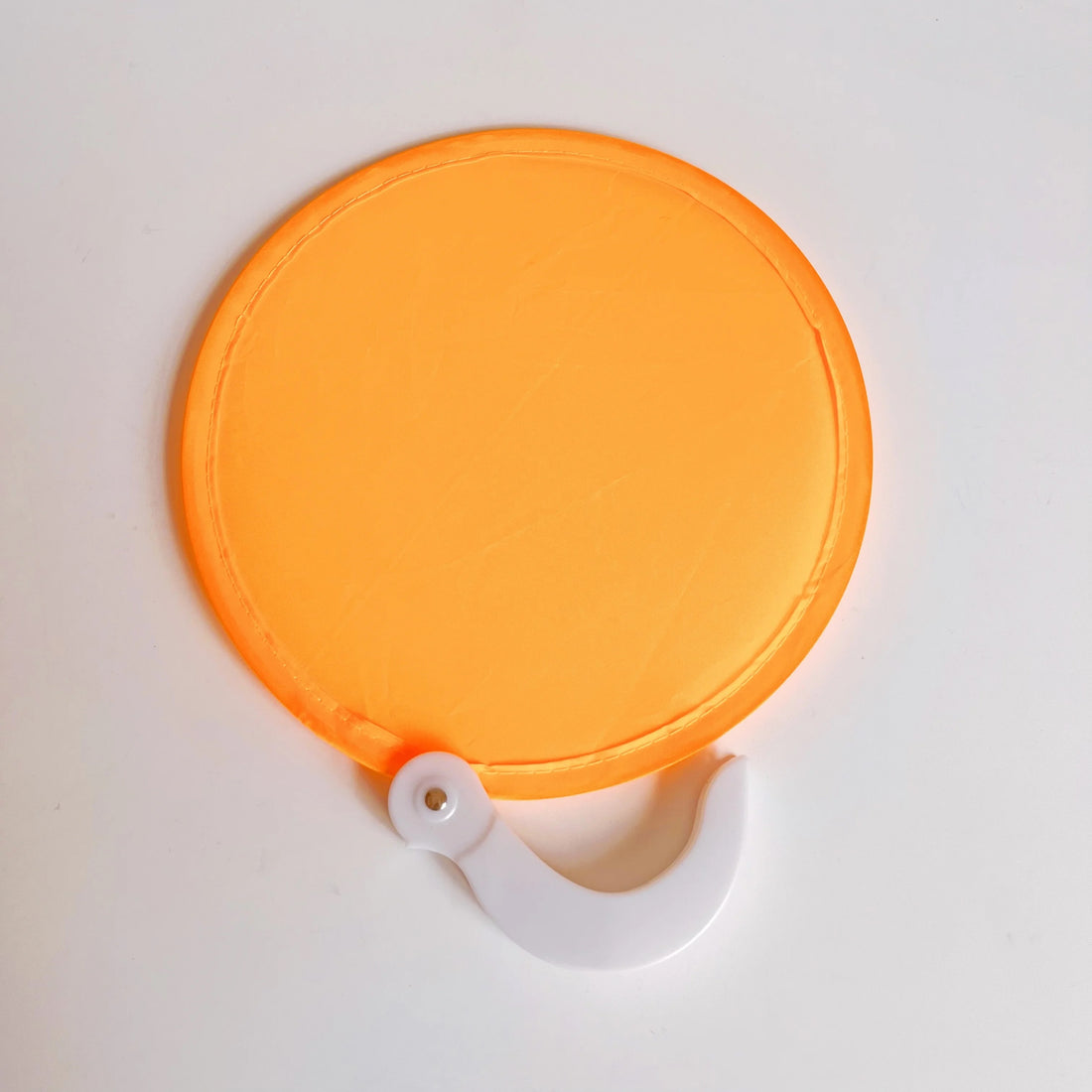 HUPSSY79 Twist And Chill Hand Fan