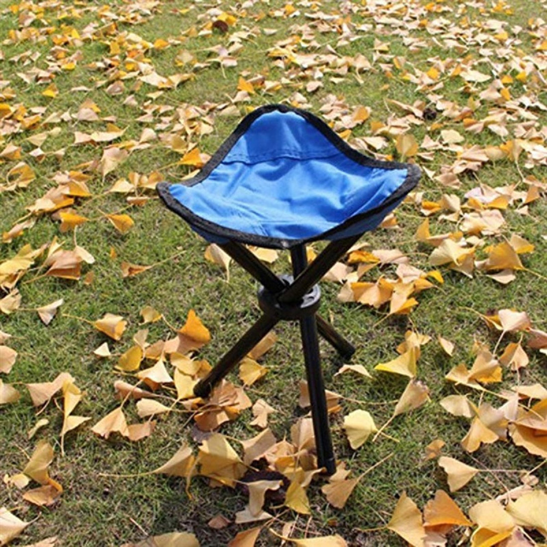 HUPSTL029 Small Portable Triangle Camping Stool