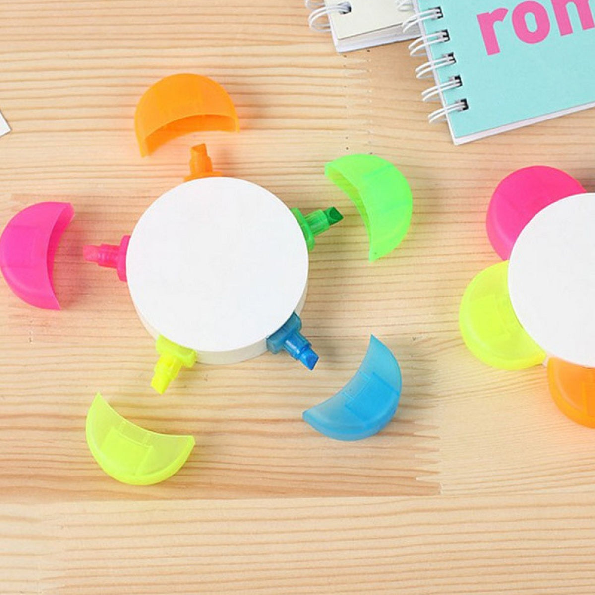 HUPSTL046 Flower Shaped 5-In-1 Highlighter