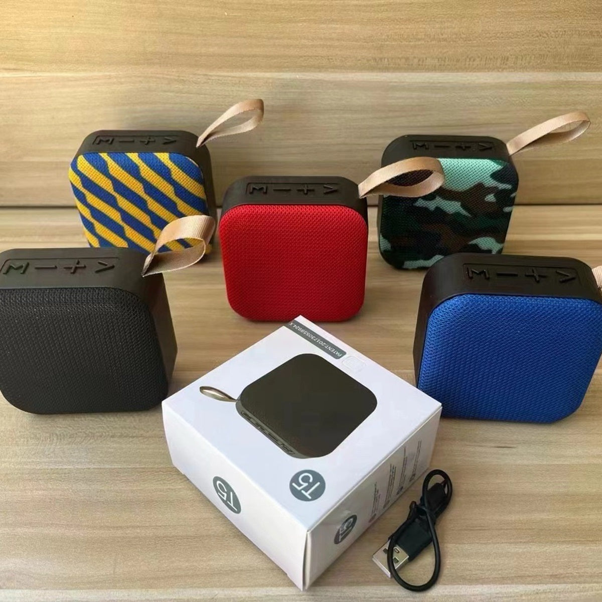 HUPSTL149 Fabric Portable Wireless Speaker With Carry Strap