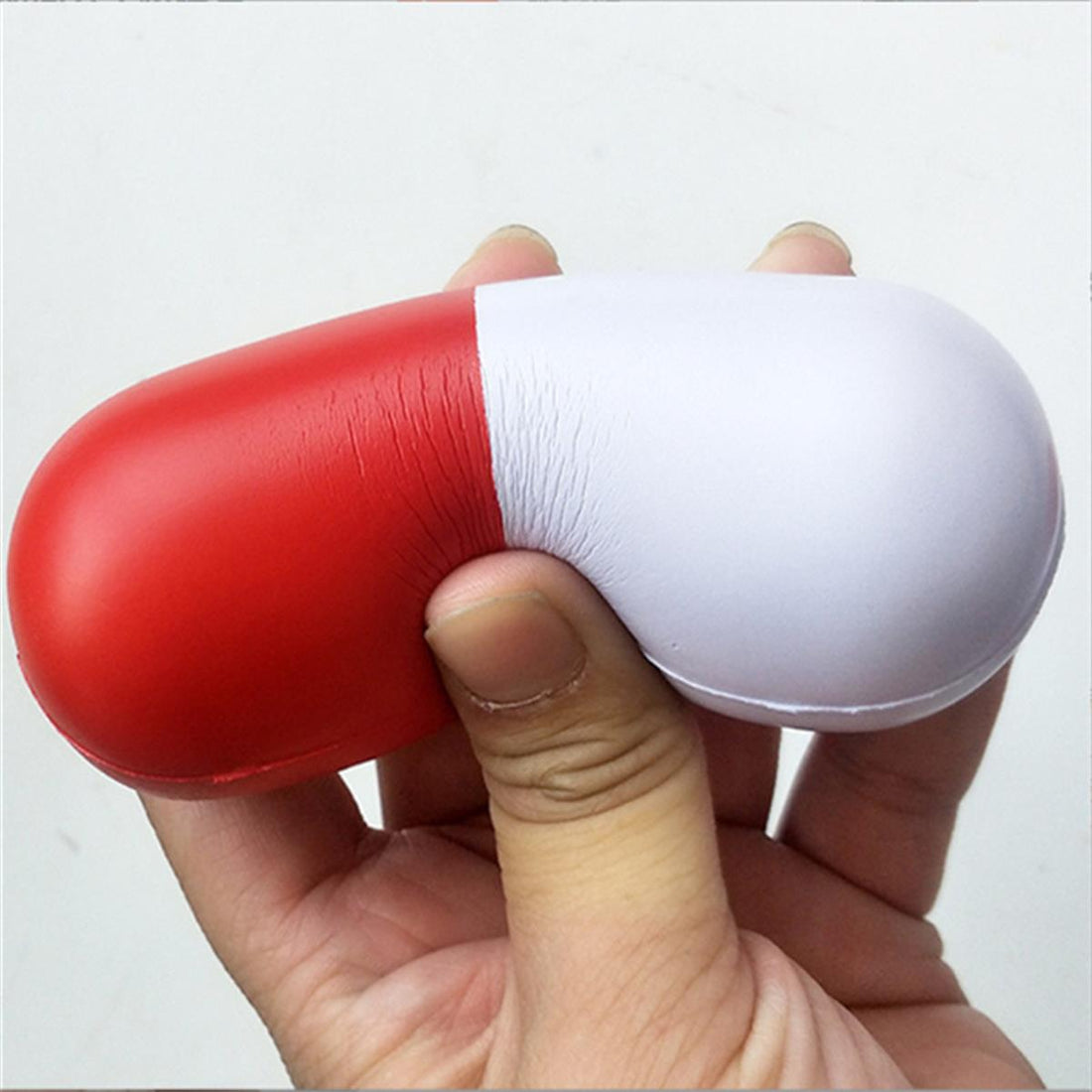 HUPSTL169 Capsule Stress Reliever