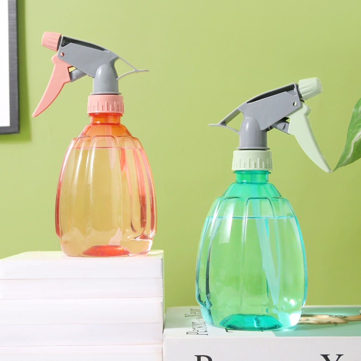 HUPSTL236 Plastic Watering Can
