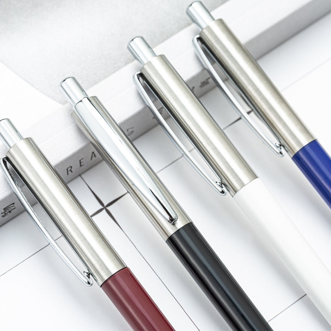HUPSTL280 Multi-colored ballpoint pen