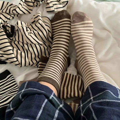 HUPSTL566Striped Socks Cotton Mid-TubeSocks Are Comfortable