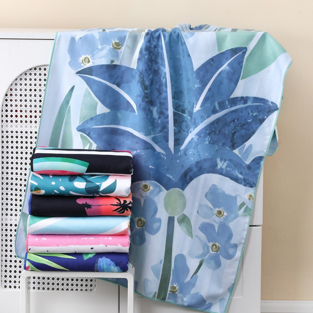 HUPSTL604MOQ 50pcs 28" x 60" Super Absorbent  Microfiber Beach Towel