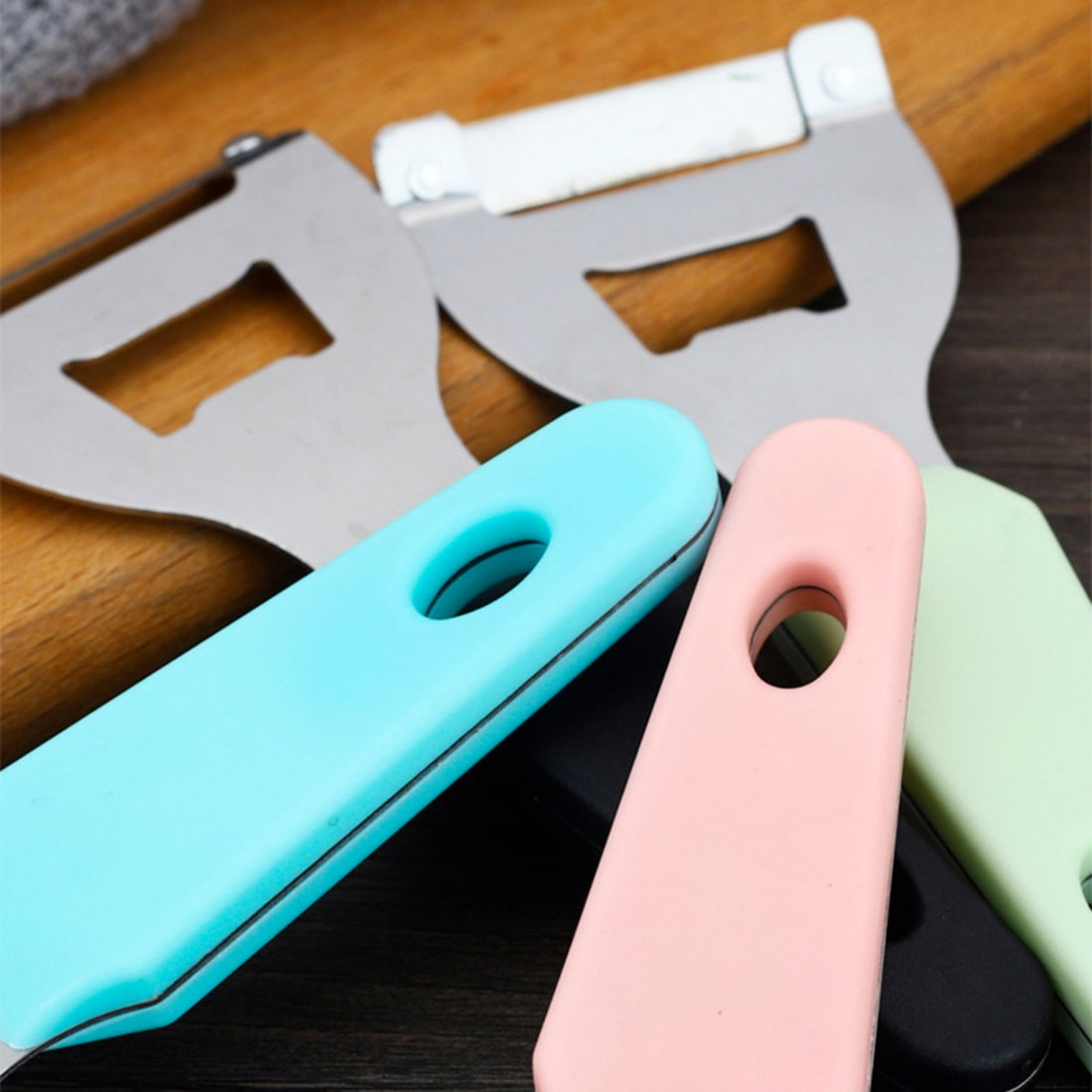 HUPSTL721 Peeler with Bottle Opener