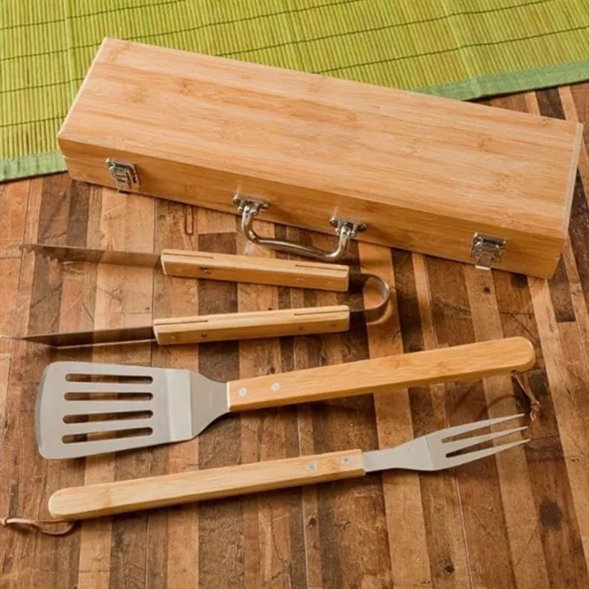 HUPSTL821 Bamboo BBQ Set with Case