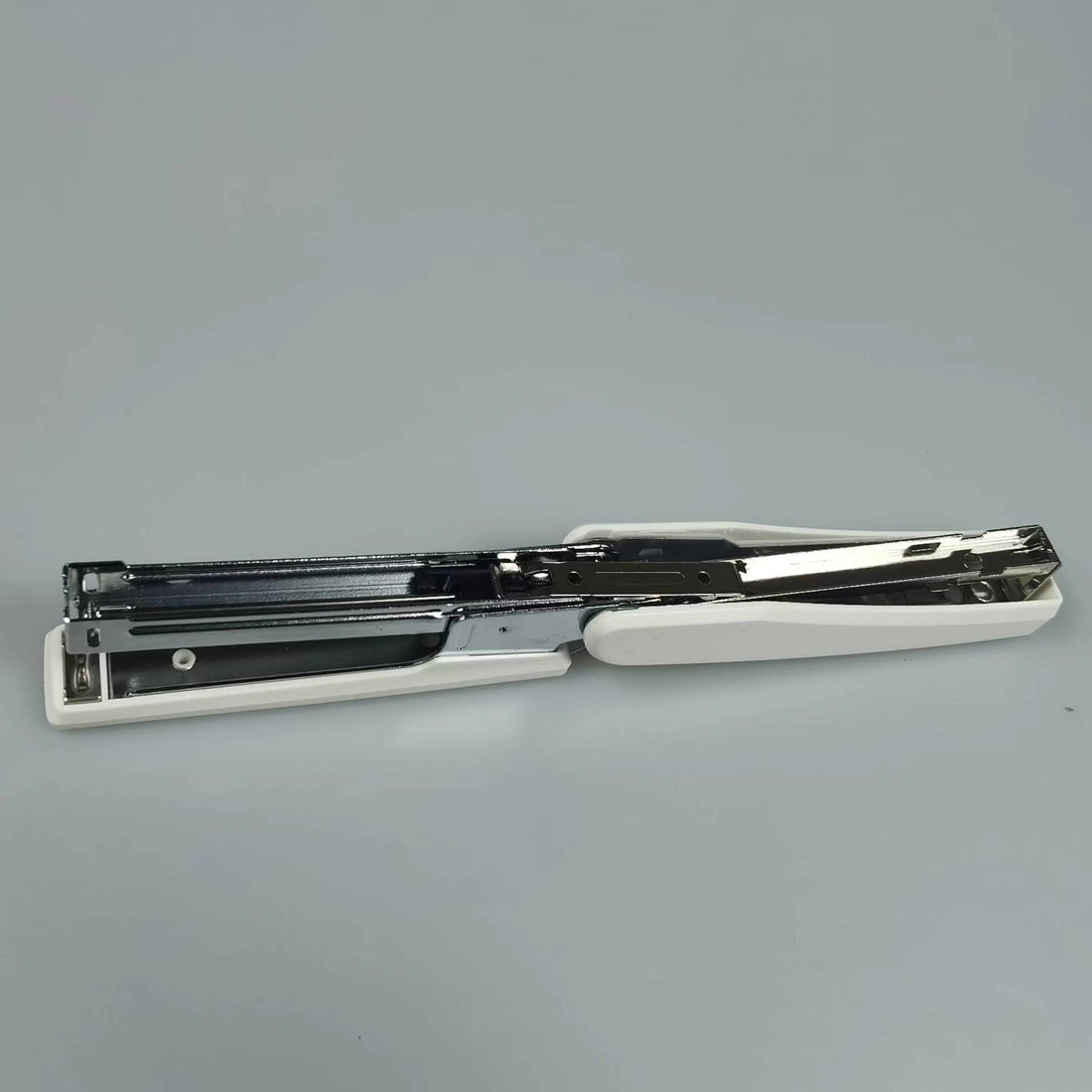 SUPSAW47 Office Desktop Staplers