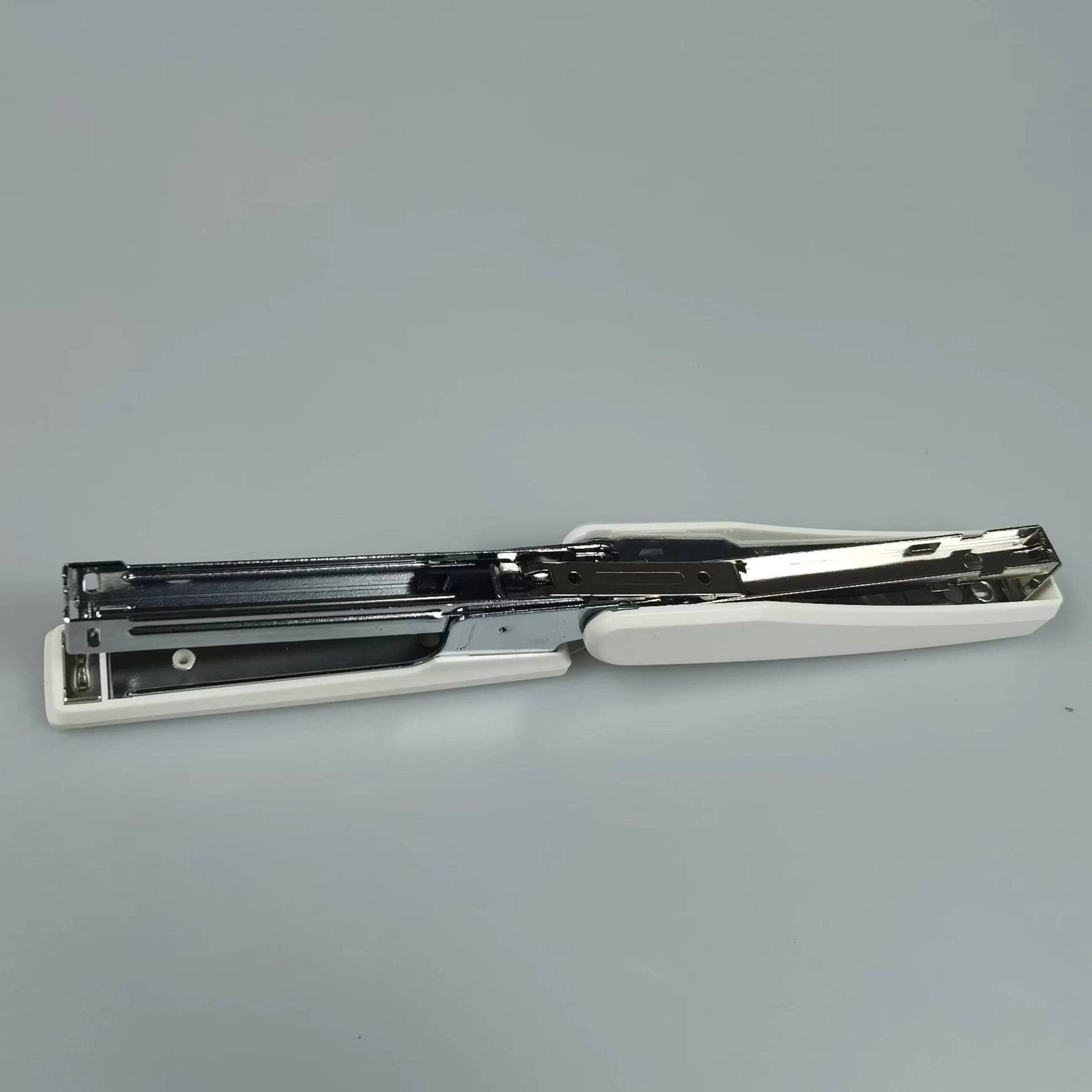 SUPSAW47 Office Desktop Staplers