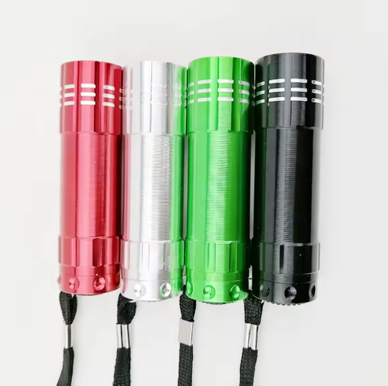SUPSBL68 Mini-LED-Taschenlampe