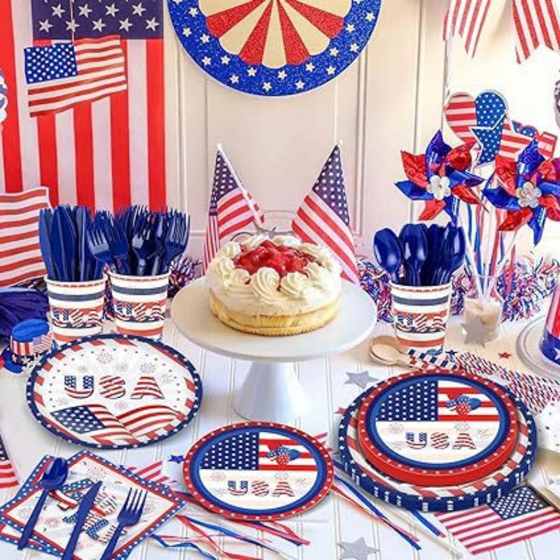 SUPSCW15 4th of July Party , 142pcs American Flag Independence Day Tableware Set, Patriotic Paper Plates and Napkins, Cups, Knife, fork, spoon, for Patriotic Party Supplies, Serve 20.
