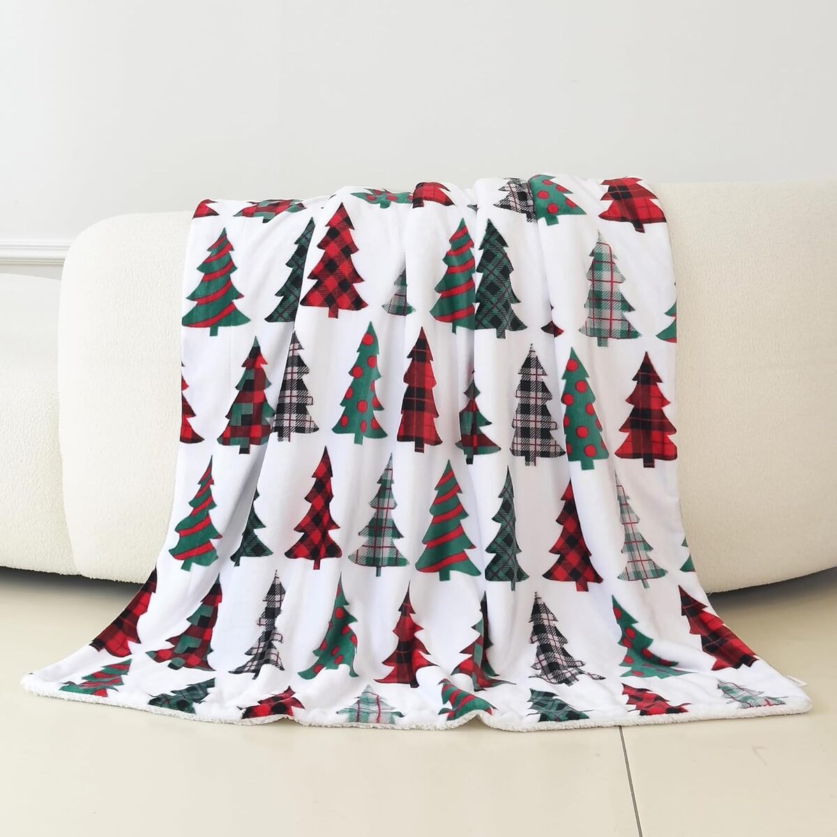 SUPSJY12  Christmas Hoodie Blanket