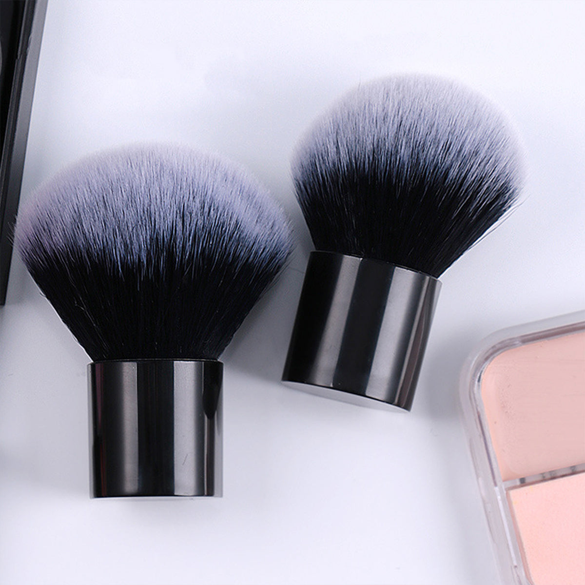 HUPSRC116 Portable Mineral Powder Brush Fluffy Kabuki Brush